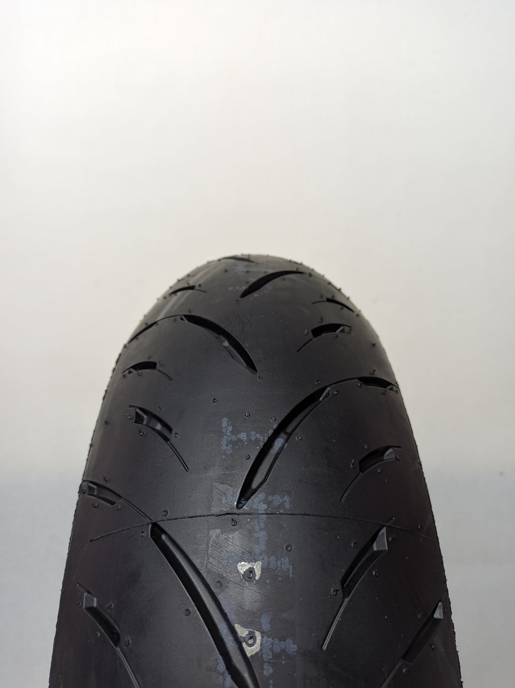 Llanta 160x60x17 R Dunlop GPR300 69H Tubular
